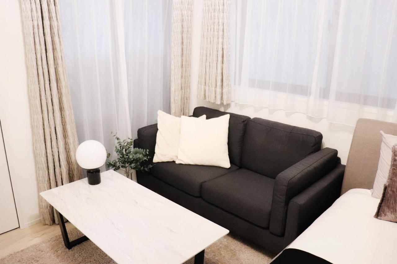 Give Araiyakushi Apartment Токио Екстериор снимка