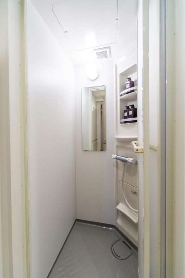 Give Araiyakushi Apartment Токио Екстериор снимка